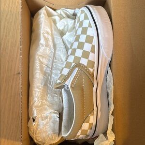 Vans Tan and White Sneakers Classic Style